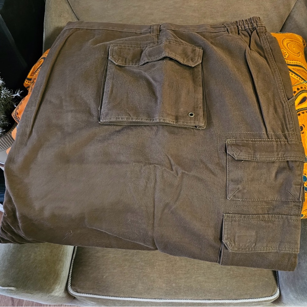 Men’s big & tall cargo pants, size 72 (pair #2) - Picture 7 of 7